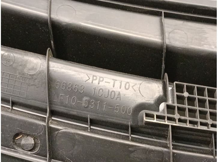 Recambio de torpedo para infiniti fx 37 awd referencia OEM IAM 668631CJ0A 668621CJ0A 3