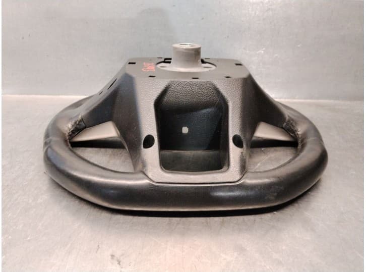 Recambio de volante para ssangyong tivoli 1.6 xdi 160 referencia OEM IAM 4911335000 4