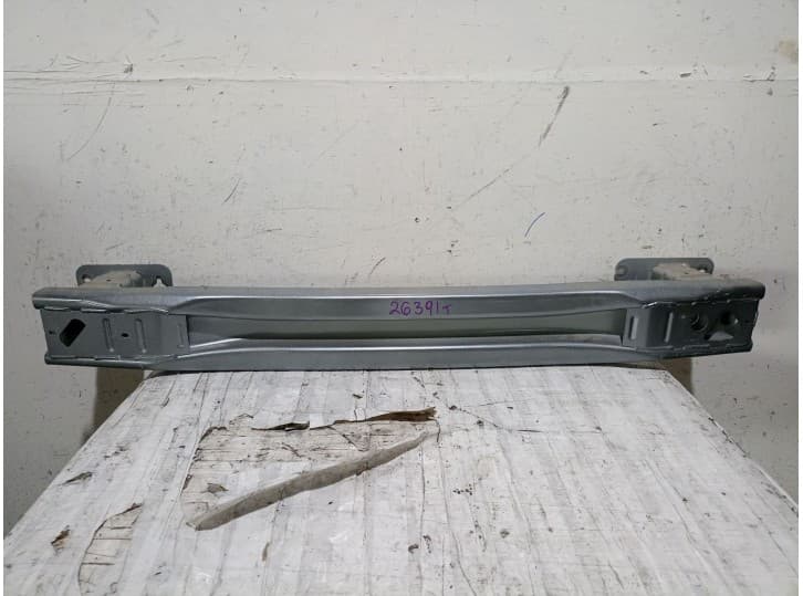 Recambio de refuerzo paragolpes trasero para jeep avenger 1.2 referencia OEM IAM HN09