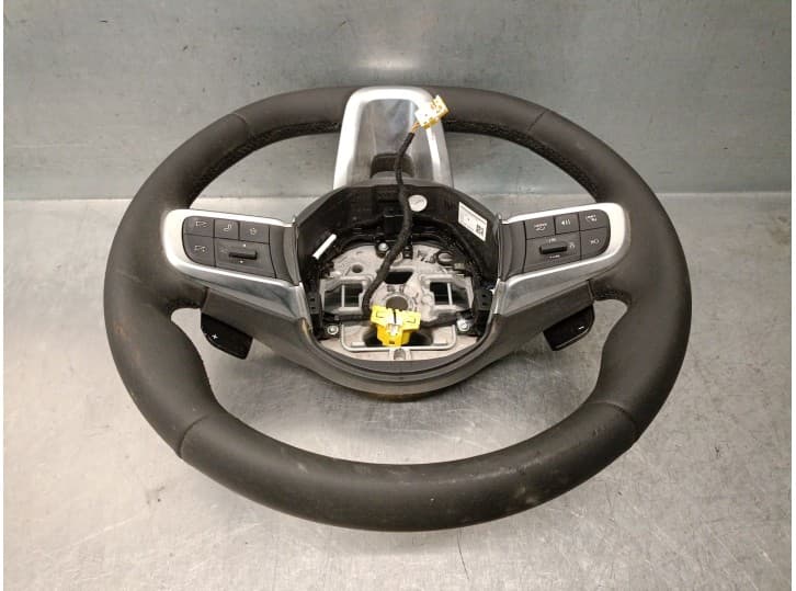 Recambio de volante para jeep avenger 1.2 referencia OEM IAM 07357744610 735774461 4
