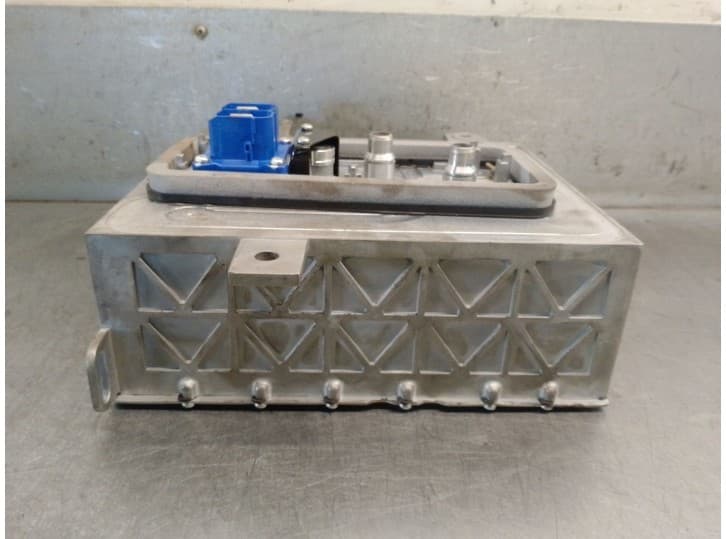 Recambio de bateria para jeep avenger 1.2 referencia OEM IAM 9867800680  PEV8001 6