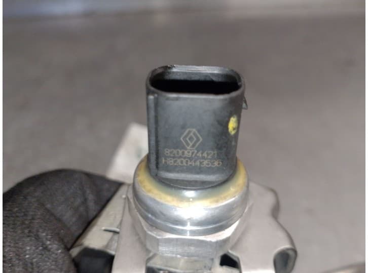 Recambio de tubo para infiniti fx 30d awd referencia OEM IAM 2263000Q1K 2263000Q1K 5