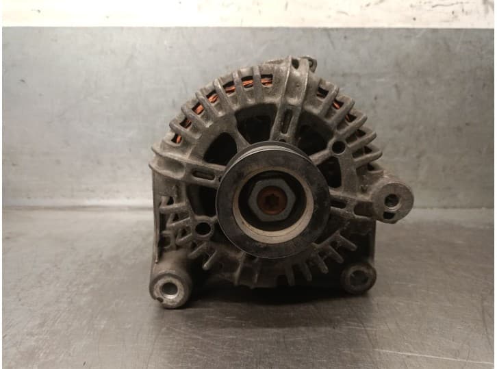 Recambio de alternador para bmw 3 (e90) 318 d referencia OEM IAM 7799180 12318517262 2