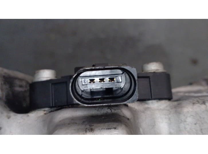 Recambio de carter para seat leon (5f1) 1.6 tdi referencia OEM IAM 04L103603 04L103603 9