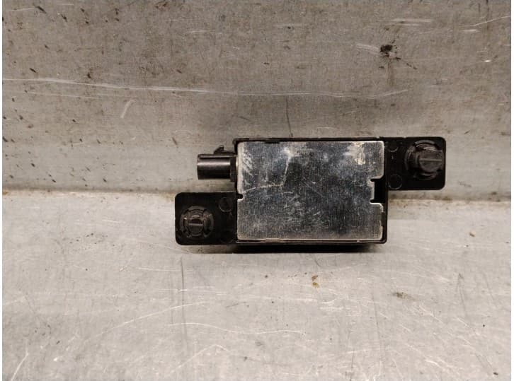 Recambio de antena para bmw x3 (f25) xdrive 20 d referencia OEM IAM 84109142092 2