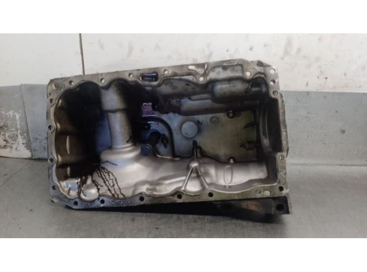 Recambio de carter para bmw x3 (f25) xdrive 20 d referencia OEM IAM 780912202 11137809122 2