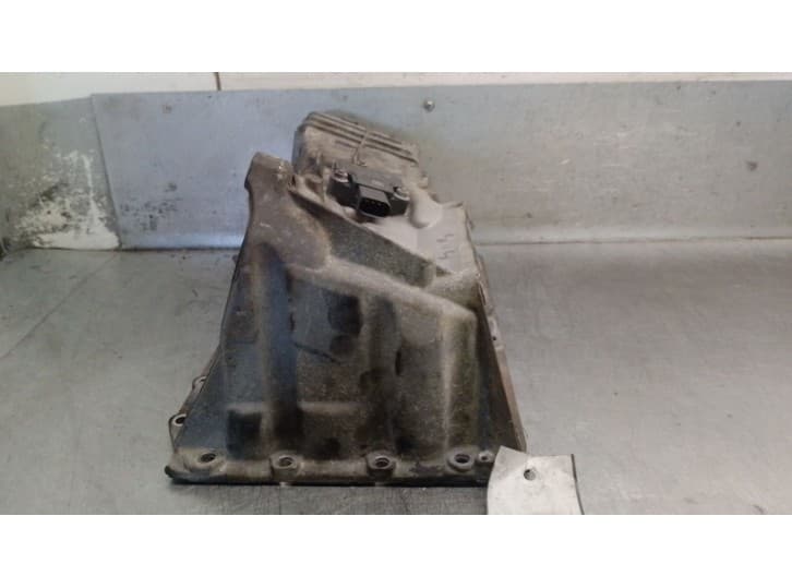 Recambio de carter para bmw x3 (f25) xdrive 20 d referencia OEM IAM 780912202 11137809122 4