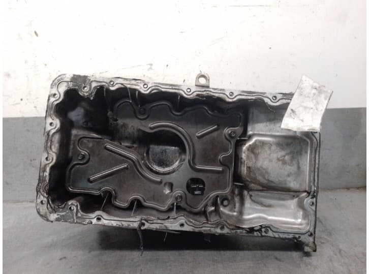 Recambio de carter para kia carens iv 1.7 crdi referencia OEM IAM 215102A311 215102A311 4