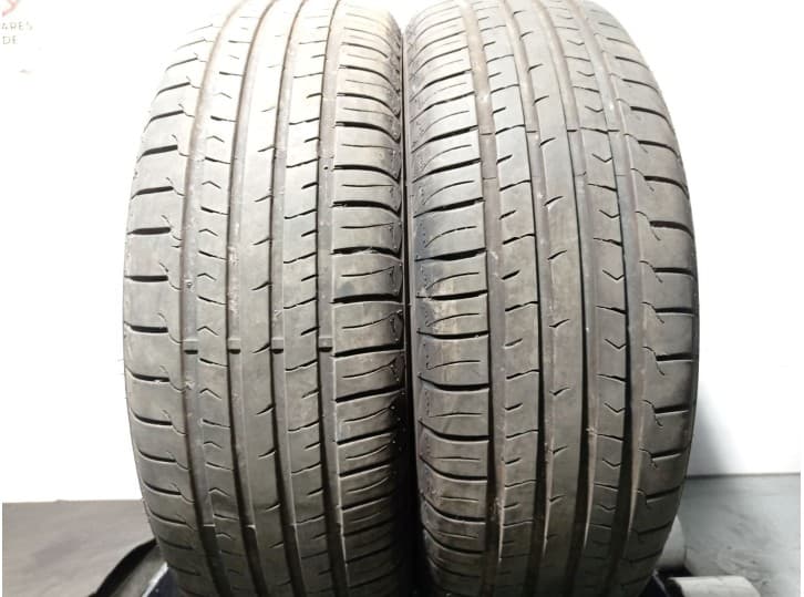 Recambio de neumatico/s para kia carnival ii (gq) 2.9 crdi referencia OEM IAM 21565R1596H 2