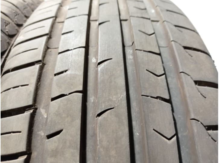 Recambio de neumatico/s para kia carnival ii (gq) 2.9 crdi referencia OEM IAM 21565R1596H 3