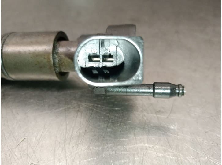 Recambio de inyector para bmw x3 (e83) 3.0 d referencia OEM IAM 7792721  0445115048 3