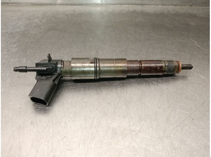Recambio de inyector para bmw x3 (e83) 3.0 d referencia OEM IAM 7792721  0445115048