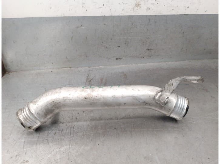 Recambio de tubo para volvo v40 hatchback (525) d2 referencia OEM IAM 31370060 31370060