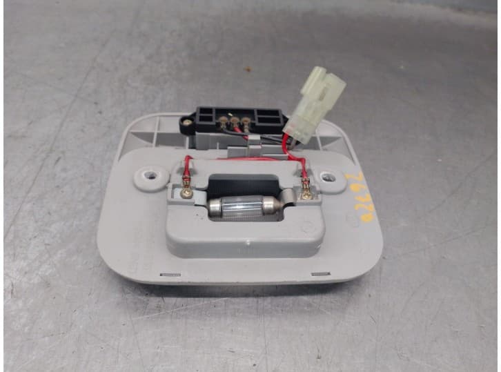 Recambio de luz interior para daewoo lanos (klat) 1.3 referencia OEM IAM 96236130 96236130 2