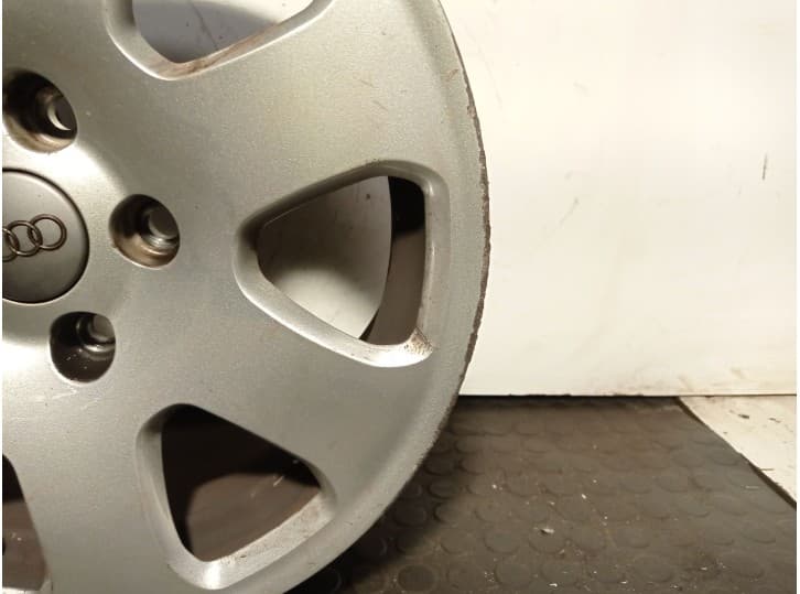 Recambio de llanta para audi a4 b7 (8ec) 2.0 referencia OEM IAM 8E0601025 R157JX15H2ET39 6