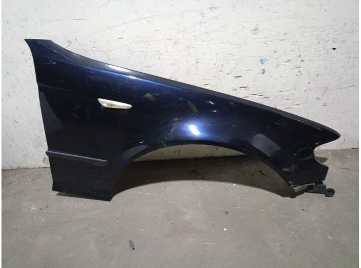 Recambio de aleta delantera derecha para bmw 3 (e46) 320 d referencia OEM IAM