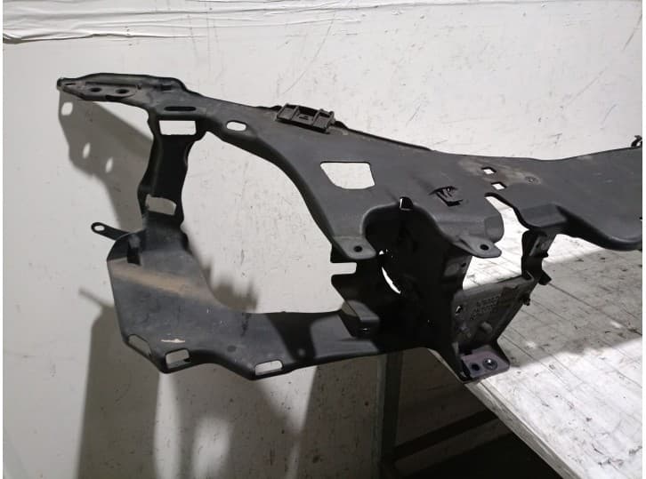 Recambio de panel frontal para volvo v60 i (155) d5 referencia OEM IAM 31283053  31283053 2