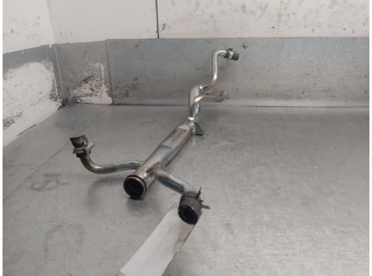 Recambio de tubo para volvo v60 i (155) d5 referencia OEM IAM 30757889 30757889 2