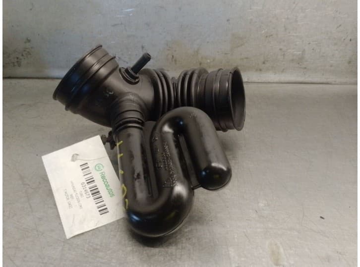 Recambio de tubo para hyundai tucson (jm) 2.0 referencia OEM IAM 281392E000 281392E000 3