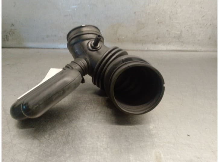Recambio de tubo para hyundai tucson (jm) 2.0 referencia OEM IAM 281392E000 281392E000 4