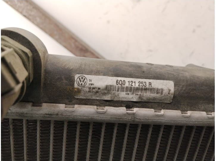 Recambio de radiador agua para seat ibiza iii (6l1) 1.4 tdi referencia OEM IAM 6Q0121253R 2