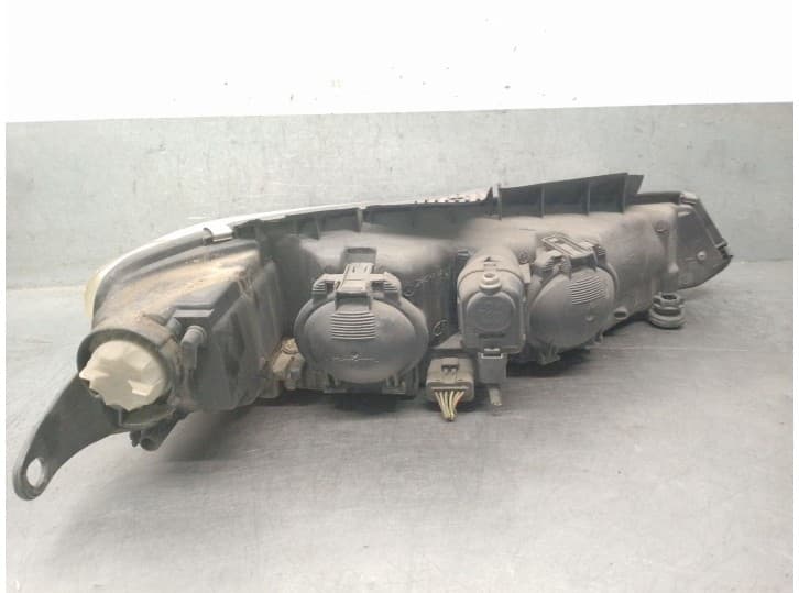 Recambio de faro izquierdo para peugeot 406 (8b) 1.8 16v referencia OEM IAM 6204V2 6204V2 4
