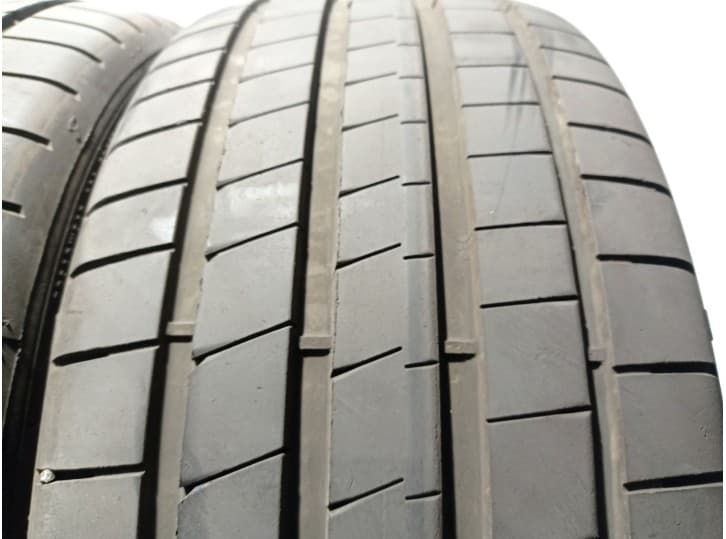 Recambio de neumatico/s para lexus is ii (_e2_) 220d (ale20) referencia OEM IAM 22540R1892Y 3