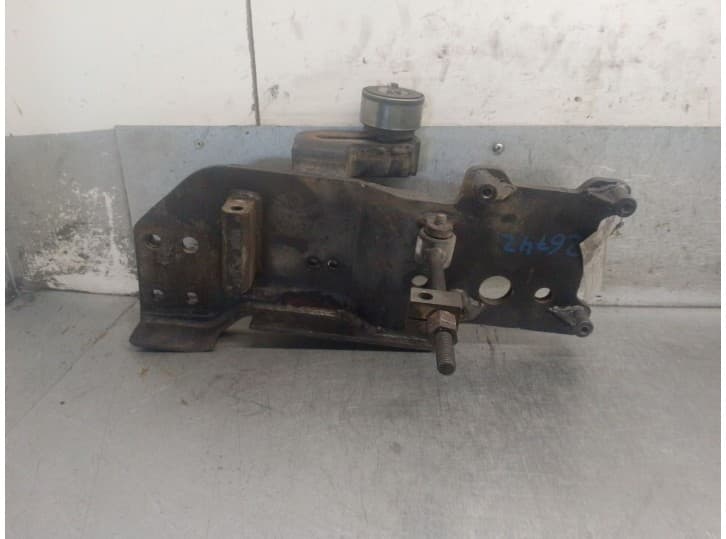 Recambio de soporte alternador para tata safari (42_fd) 3.0 d referencia OEM IAM DISCOR07