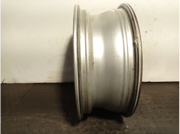 Recambio de llanta para mini mini (r56) one referencia OEM IAM 6768498 R1551/2JX15H2IS45 2