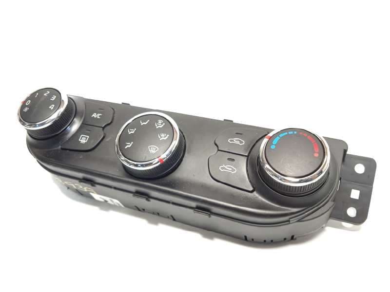 Recambio de mando climatizador para kia cee'd 1.4 crdi cat referencia OEM IAM 97250A2003 2