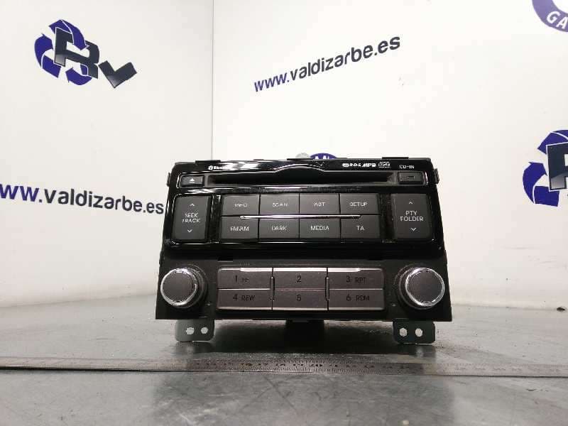 Recambio de sistema audio / radio cd para hyundai i20 city s referencia OEM IAM 961211J252 - Negro 2