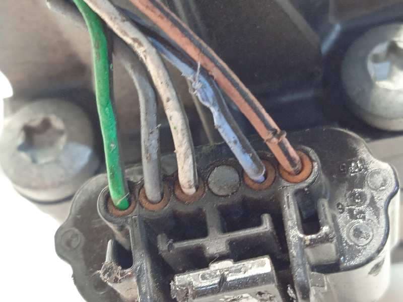 Recambio de valvula egr para dacia dokker stepway referencia OEM IAM 8201411538 2