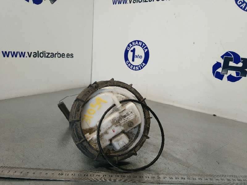 Recambio de bomba combustible para dacia sandero ambiance referencia OEM IAM 172022377R - Blanco 2