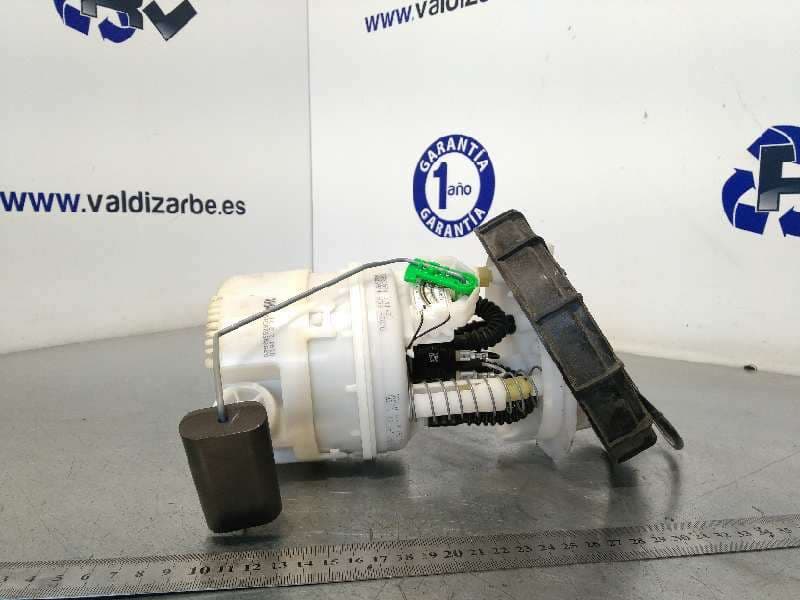 Recambio de bomba combustible para dacia sandero ambiance referencia OEM IAM 172022377R - Blanco 3