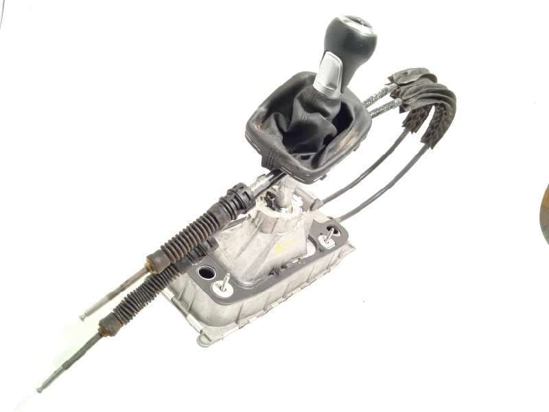 Recambio de palanca cambio para audi q3 (8ug) sport edition referencia OEM IAM 5N0711049AC - Gris