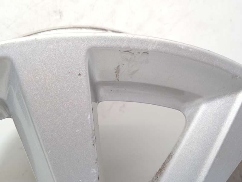 Recambio de llanta para audi a1 sportback (gba) 30 tfsi referencia OEM IAM 82A601025C - Blanco 4