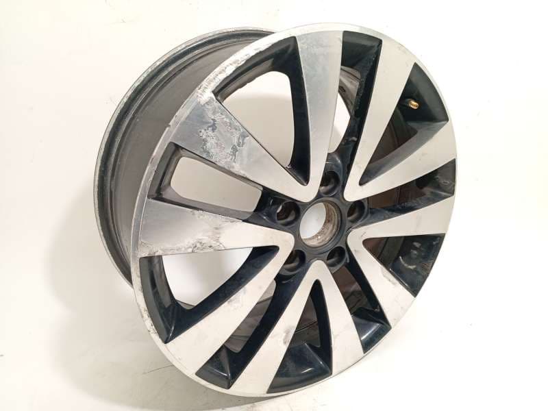 Recambio de llanta para volkswagen golf vi (5k1) 2.0 tdi referencia OEM IAM 5K0601025RFZZ