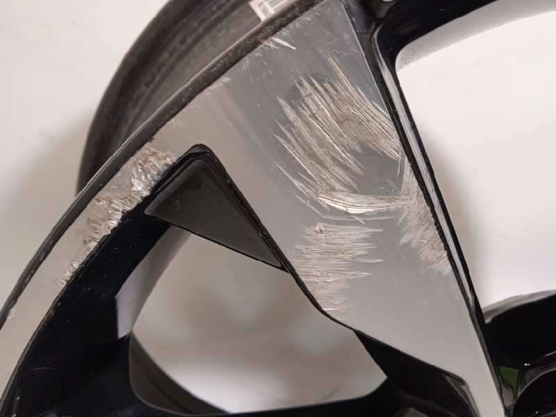 Recambio de llanta para volvo v40 2.0 cat referencia OEM IAM 31664557  32207147 - Blanco 4