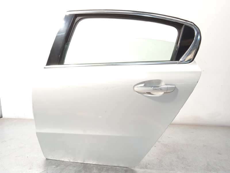 Recambio de puerta trasera izquierda para peugeot 508 allure referencia OEM IAM 9006S0 3
