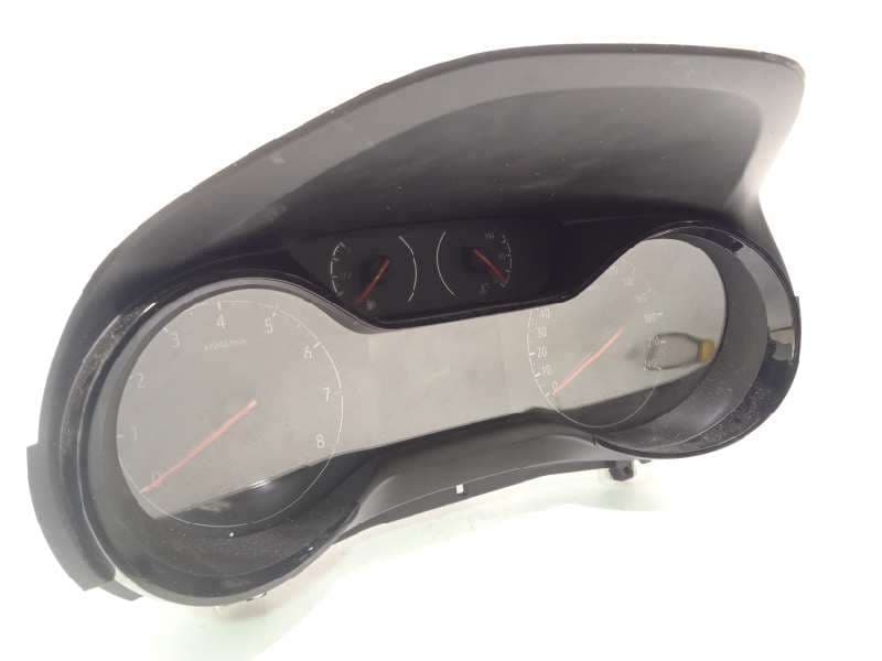 Recambio de cuadro instrumentos para opel corsa f elegance referencia OEM IAM 9831576180