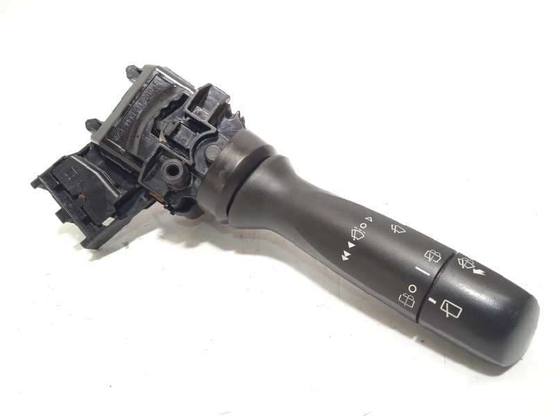 Recambio de mando limpia para toyota aygo 1.0 cat referencia OEM IAM 846520H020 - Blanco