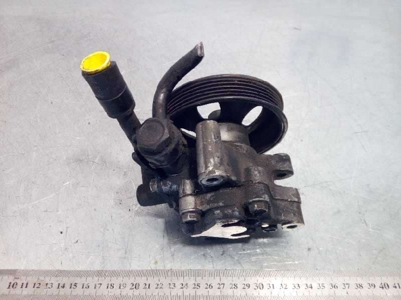 Recambio de bomba direccion para kia rio 1.5 crdi ex2 referencia OEM IAM 571001G110 2