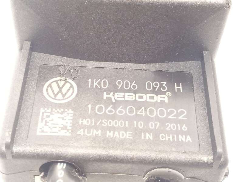 Recambio de centralita confort para skoda yeti 1.2 tsi referencia OEM IAM 1K0906093H - Blanco 3