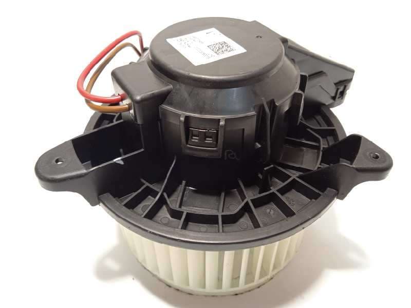 Recambio de motor calefaccion para lynk & co 01 phev referencia OEM IAM 8888773985 - Negro