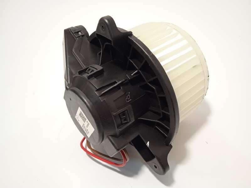 Recambio de motor calefaccion para lynk & co 01 phev referencia OEM IAM 8888773985 - Negro 5