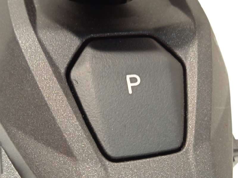 Recambio de palanca cambio para lynk & co 01 phev referencia OEM IAM 8890977823 - Negro 3