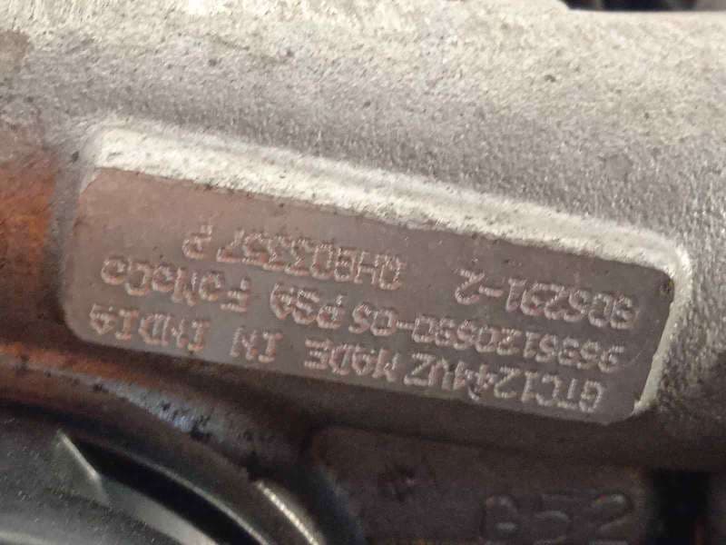 Recambio de despiece motor para peugeot 5008 style referencia OEM IAM 9H05 - Negro 6