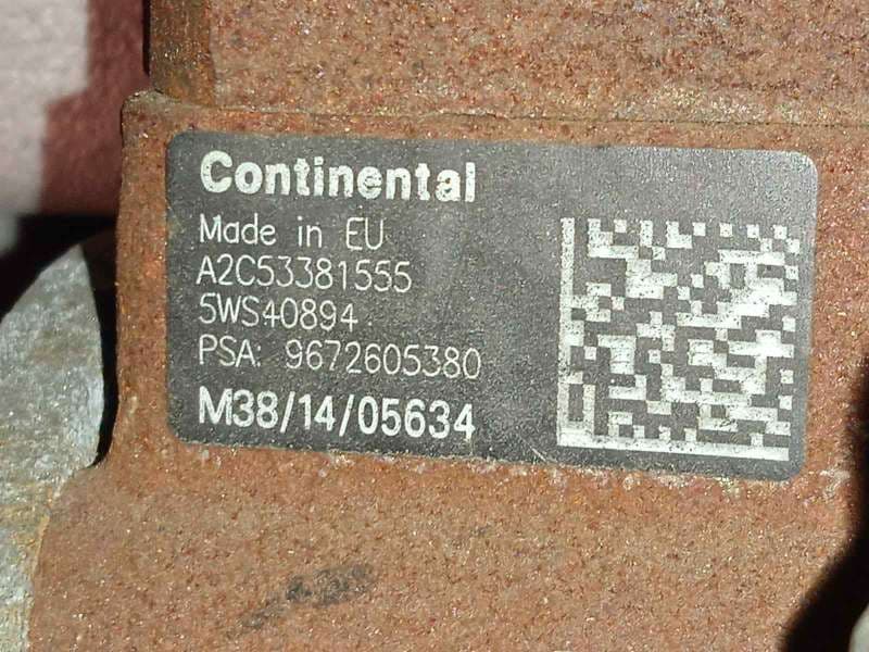 Recambio de despiece motor para peugeot 5008 style referencia OEM IAM 9H05 - Negro 7