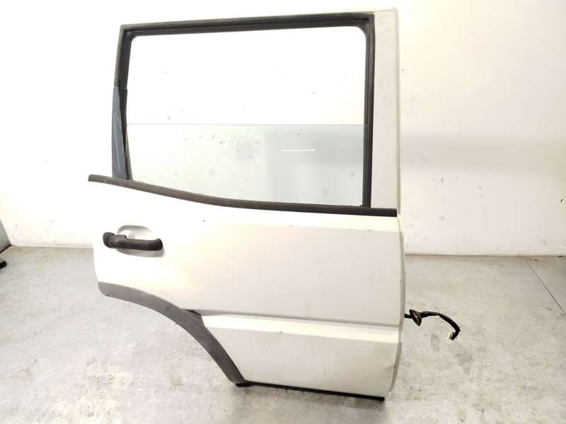 Recambio de puerta trasera derecha para ford maverick (ml) gl referencia OEM IAM 1960157 - Blanco 3