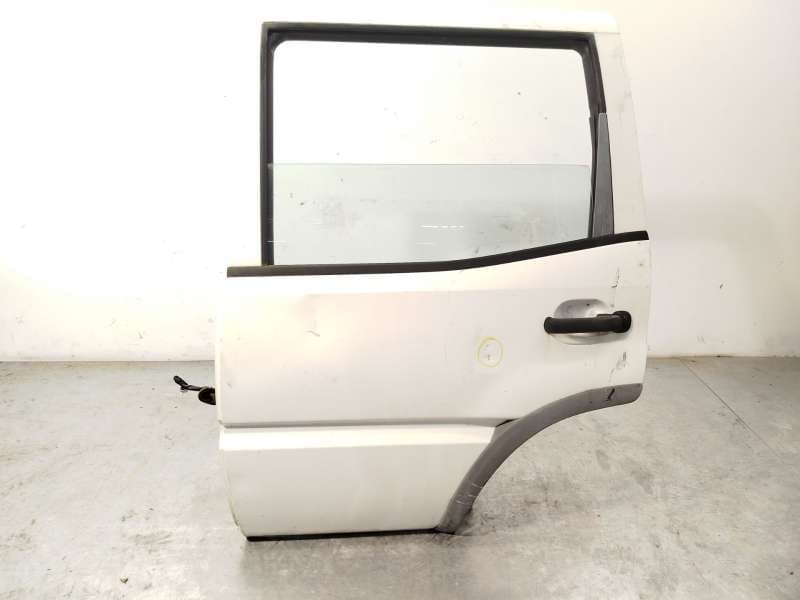 Recambio de puerta trasera izquierda para ford maverick (ml) gl referencia OEM IAM 1960158 - Blanco